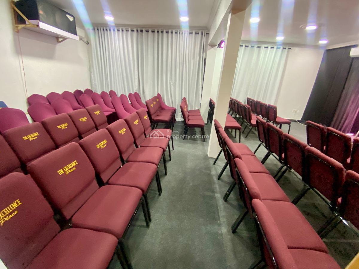 Conference/seminar/meeting/multipurpose Event Hall, 25 Oladimeji Alo Street, Off Freedom Way, Close to The Visa Center, Lekki Phase 1, Lekki, Lagos, Conference / Meeting / Training Room for Rent