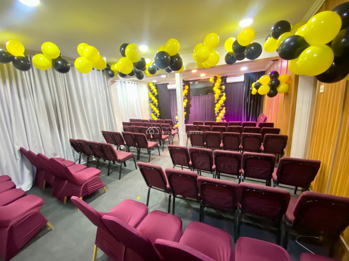 Conference / Seminar / Meeting / Multipurpose Event Hall, 25, Oladimeji Alo Street, Off Freedom Way, Close to The Visa Center, Lekki Phase 1, Lekki, Lagos, Conference / Meeting / Training Room for Rent