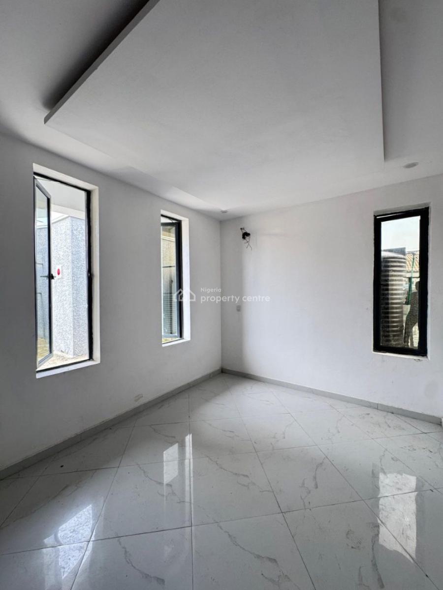 2 Bedrooms Apartment with Gym Available, Conservation Road, Lekki, Lagos, Flat / Apartment for Sale