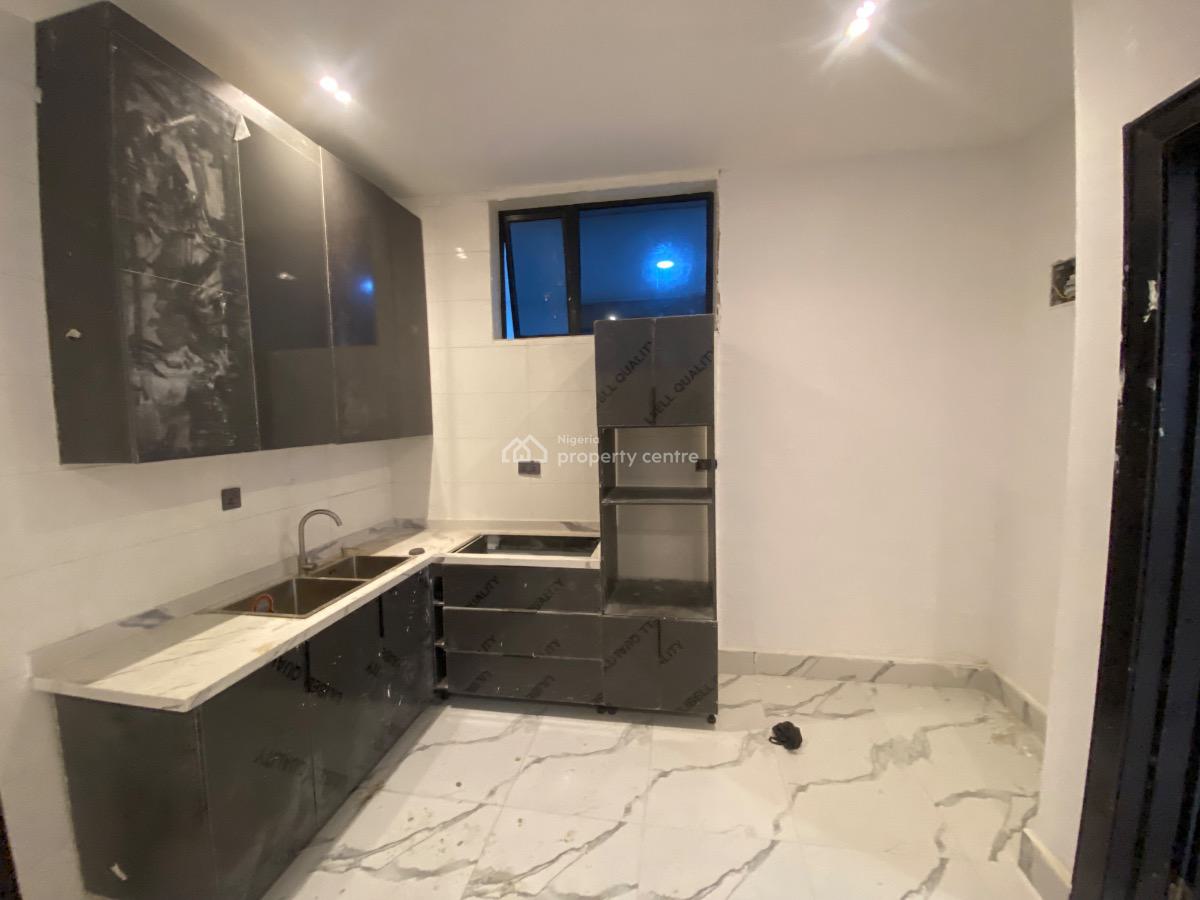 1 Bedroom/mini Flat, Glover Road, Old Ikoyi, Ikoyi, Lagos, Mini Flat (room and Parlour) for Rent