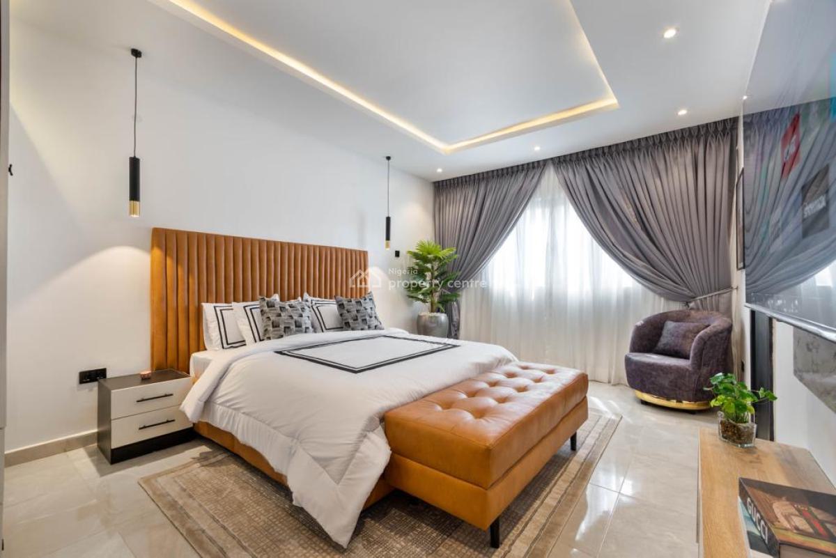 2 Bedrooms Apartments with Swimming Pool, Lekki Phase 1, Lekki, Lagos, Flat / Apartment for Rent