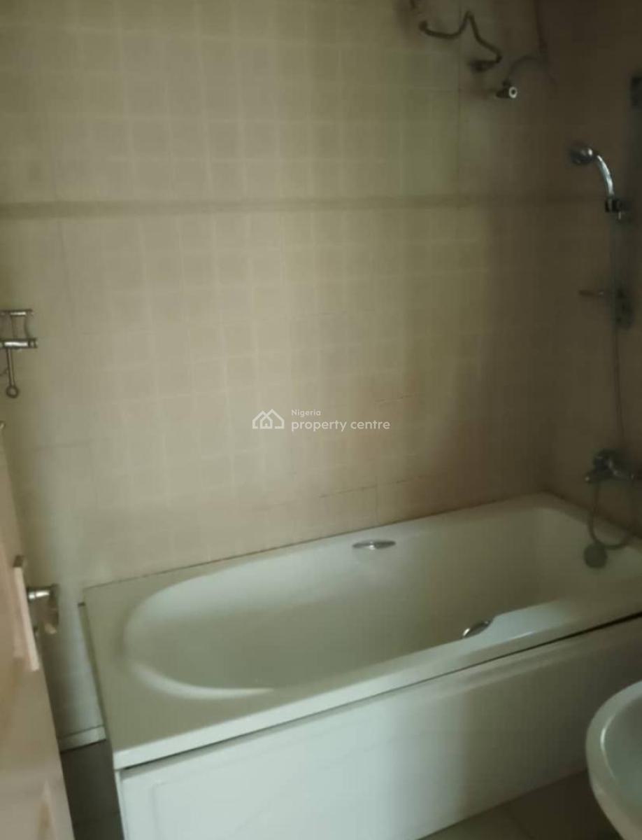 4 Bedroom Duplex with a One Bed Bq, 6th Avenue, Gwarinpa, Abuja, Detached Duplex for Rent