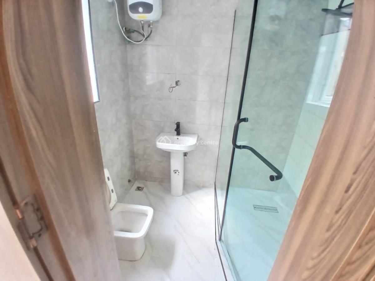 Brand New and Serviced 4 Bedroom Terrace Duplex, Lekki Phase 1, Lekki, Lagos, Terraced Duplex for Rent