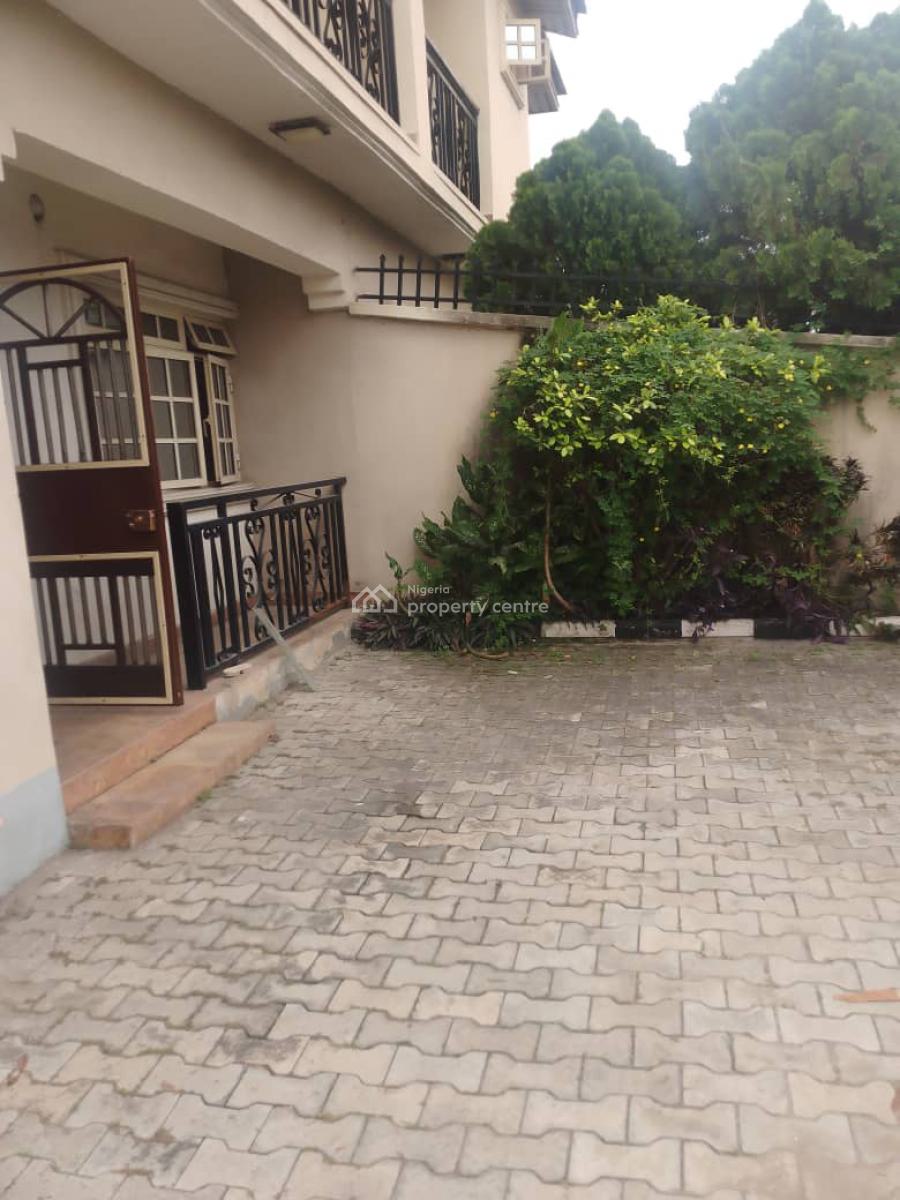 4 Bedroom Flat at a Serene and Zero Flood Zone Lekki Phase1, Off Admiralty Way, Lekki Phase 1, Lekki, Lagos, Flat / Apartment for Rent