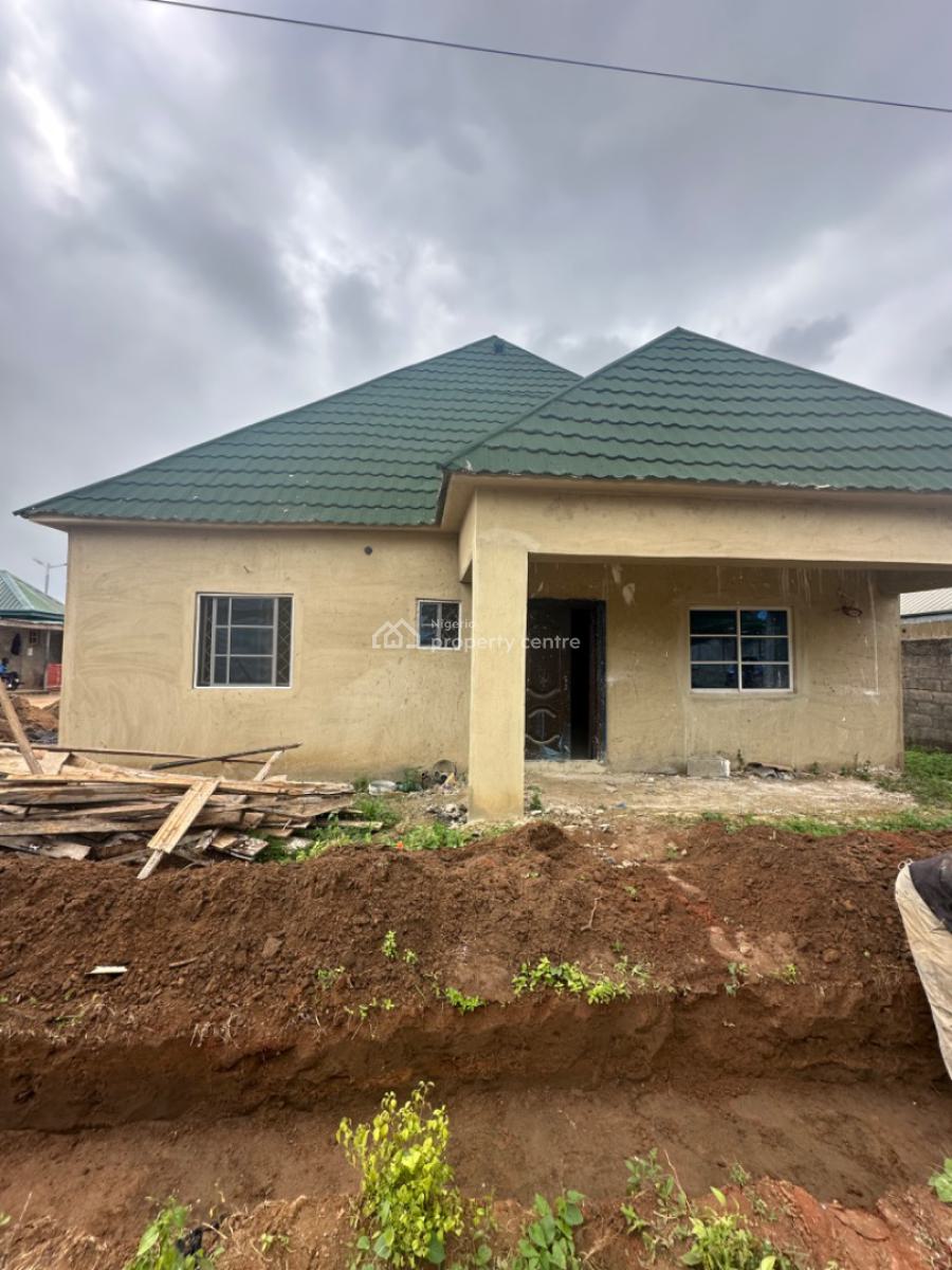 Excellent Spacious 3 Bedroom Bungalow, Lokogoma District, Abuja, Detached Bungalow for Sale