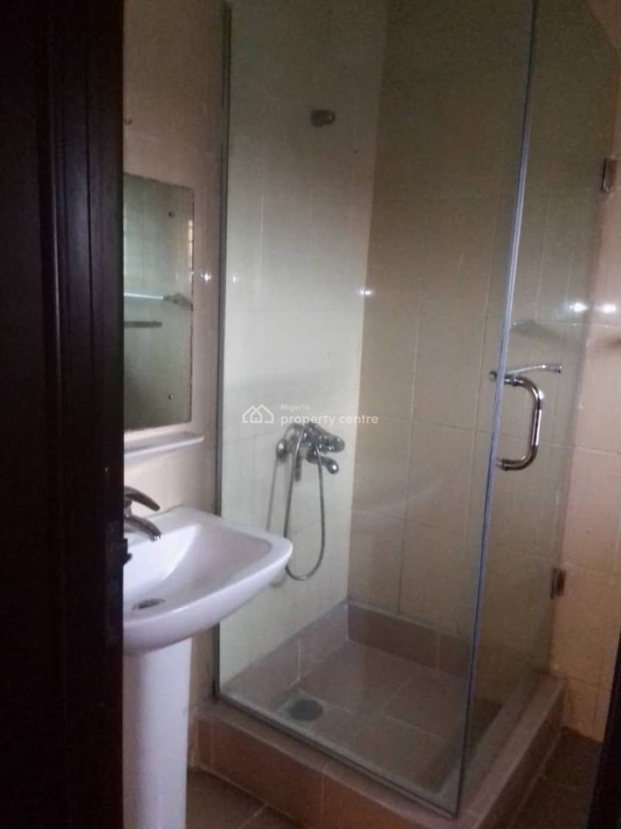 3 Bedroom Flat, Off Admiralty Way, Lekki Phase 1, Lekki, Lagos, Flat / Apartment for Rent