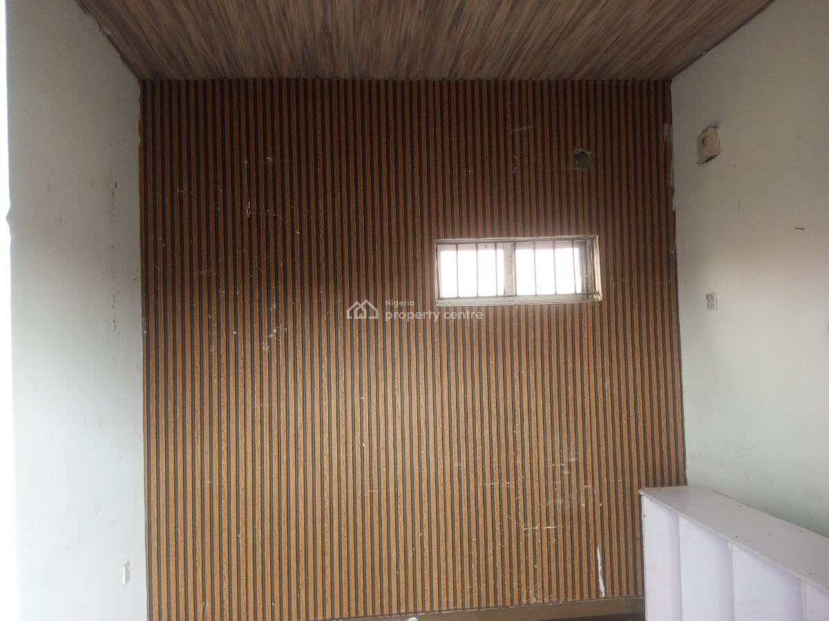 Nice Shop Upstairs Directly Facing The Road, Ado, Ajah, Lagos, Shop for Rent