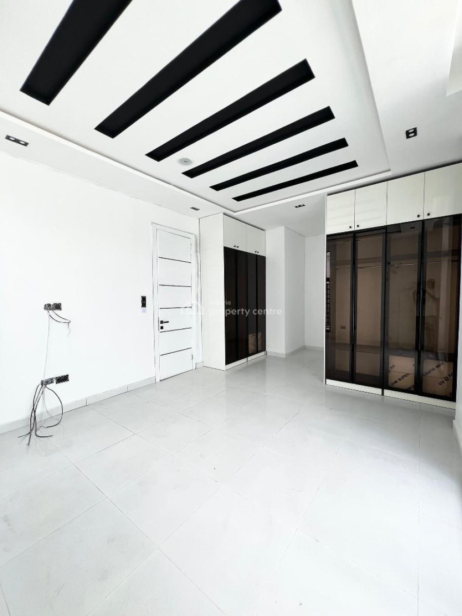 Contemporary 4-bedroom Semi-detached Duplex with Bq, Ikota, Lekki, Lagos, Semi-detached Duplex for Sale