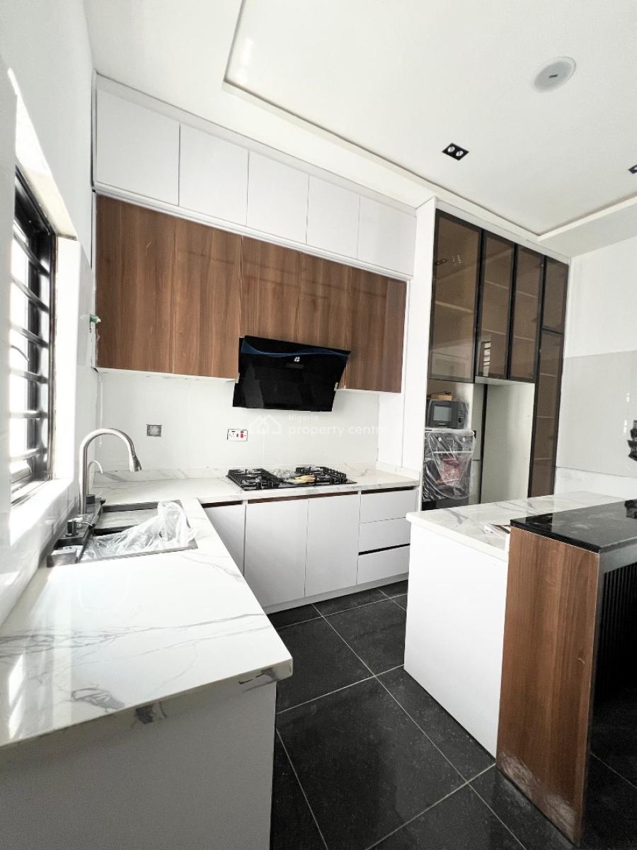 Contemporary 4-bedroom Semi-detached Duplex with Bq, Ikota, Lekki, Lagos, Semi-detached Duplex for Sale