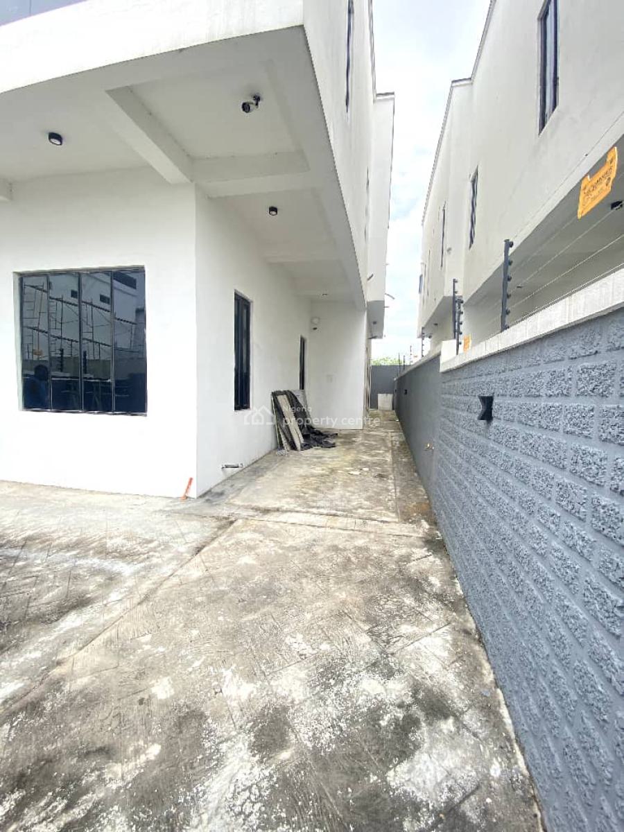 Newly Built 4 Bedroom in a Secure Estate, Orchid, Lekki, Lagos, House for Sale