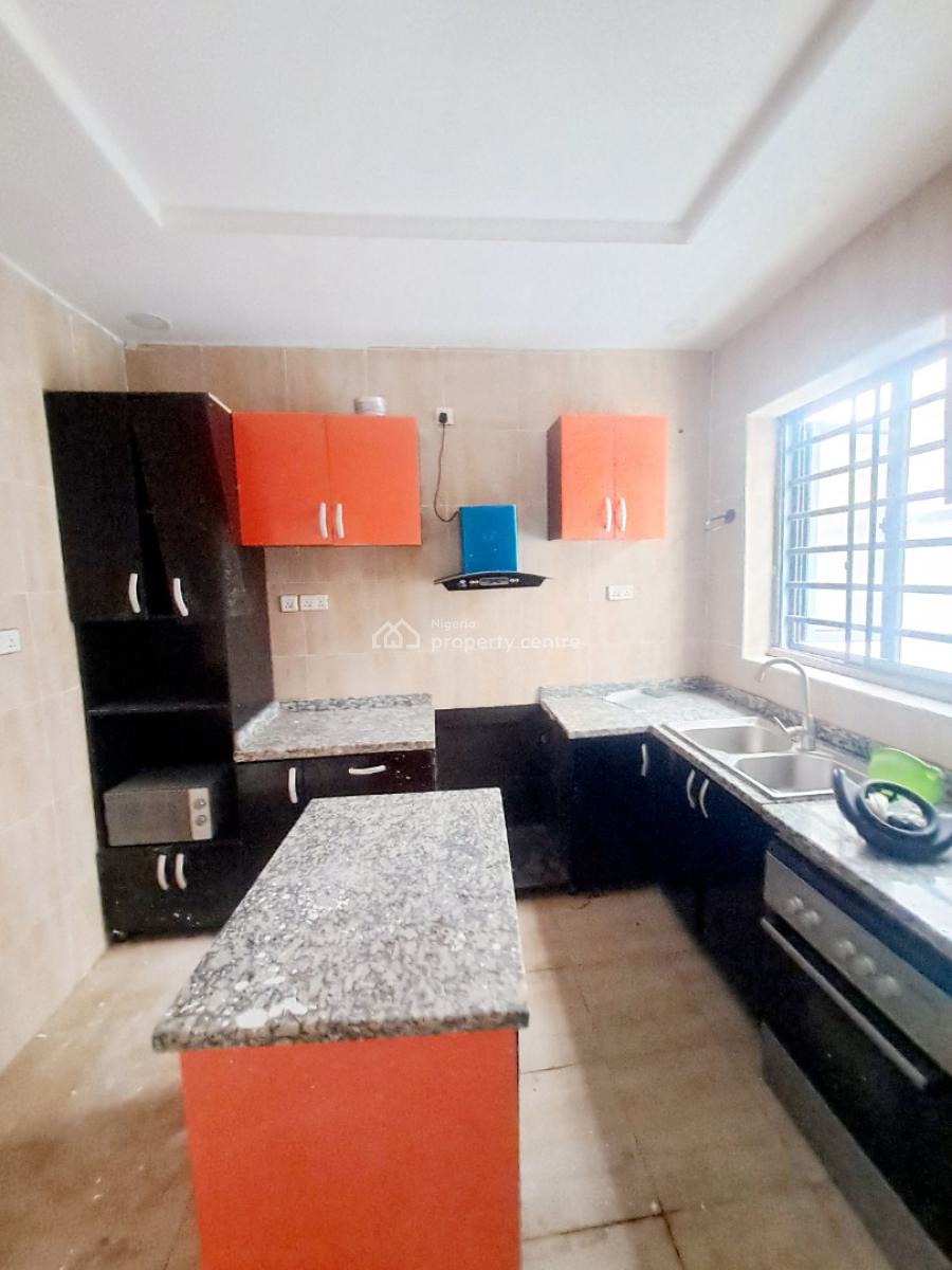 Well Built 3 Bedroom Terrace Duplex with Bq, Ologolo, Lekki, Lagos, Terraced Duplex for Rent
