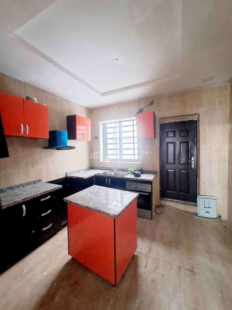 Well Built 3 Bedroom Terrace Duplex with Bq, Ologolo, Lekki, Lagos, Terraced Duplex for Rent