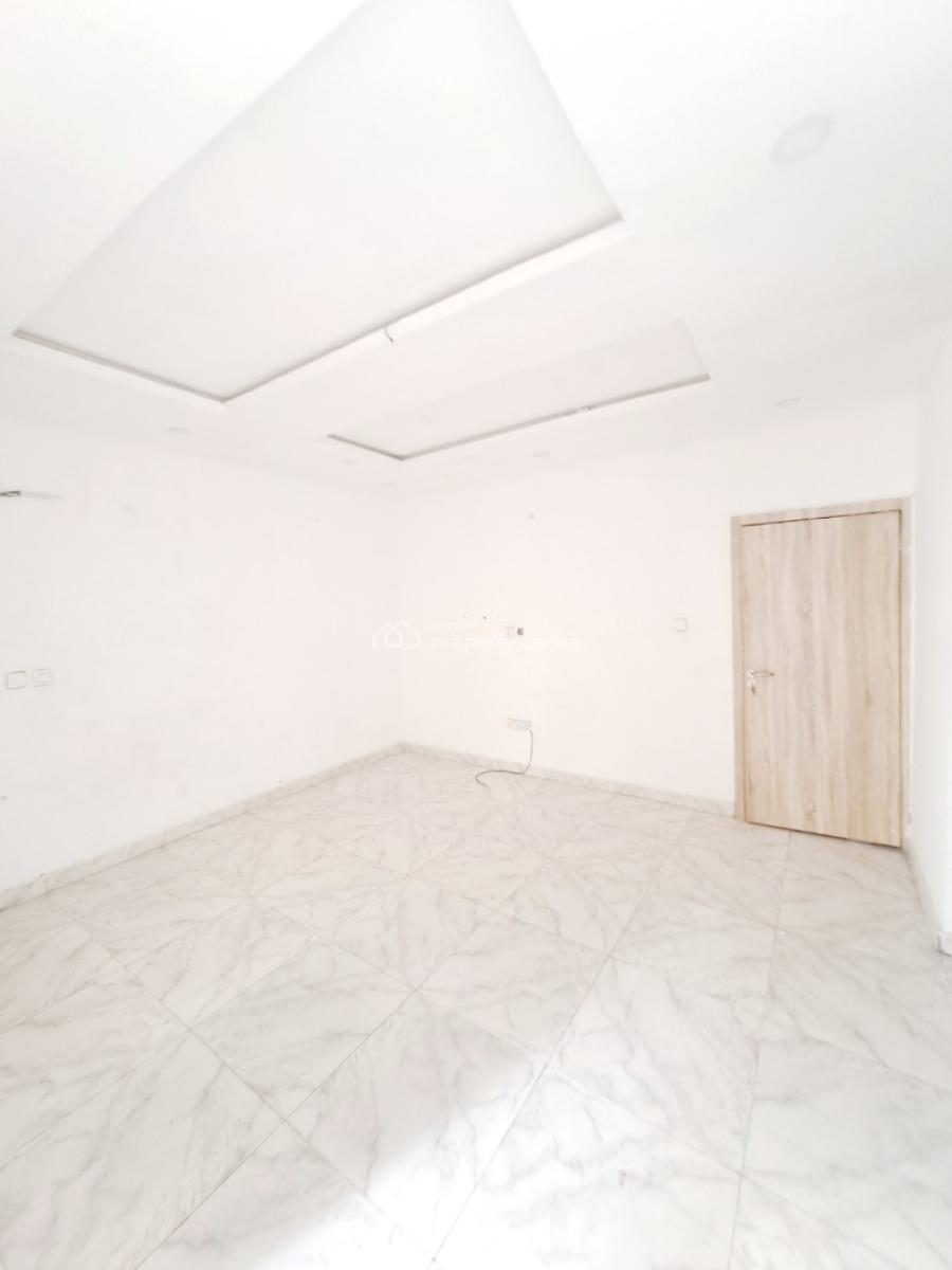 Well Built 3 Bedroom Terrace Duplex with Bq, Ologolo, Lekki, Lagos, Terraced Duplex for Rent