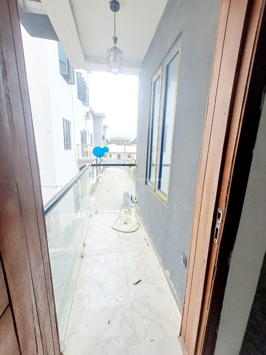 Well Built 3 Bedroom Terrace Duplex with Bq, Ologolo, Lekki, Lagos, Terraced Duplex for Rent