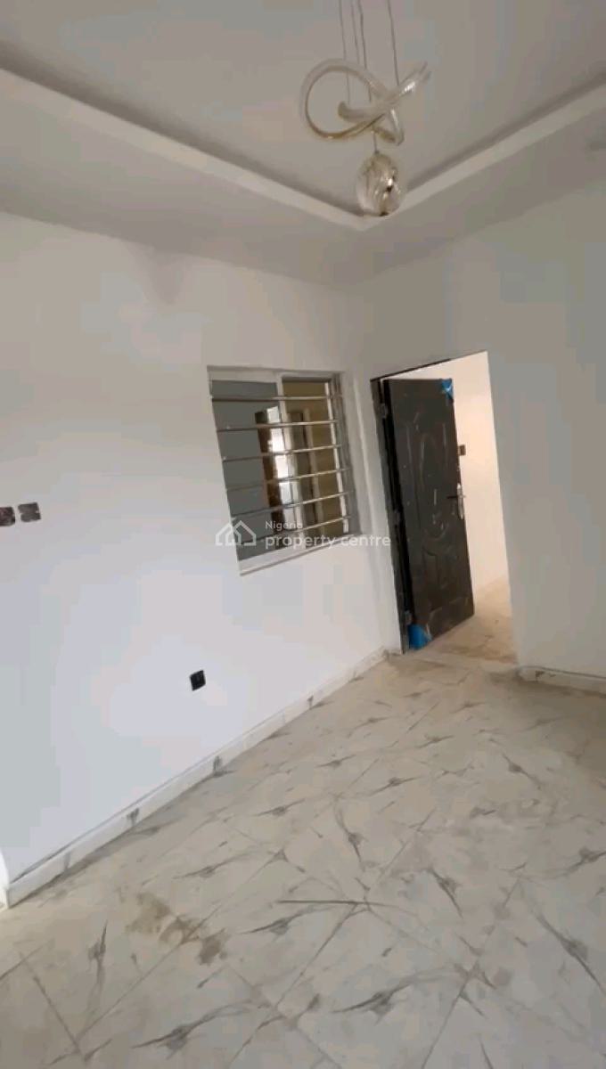 a Partially Furnished and Standard Miniflat, Upstairs, Off Pedro Road, Shomolu, Lagos, Mini Flat (room and Parlour) for Rent