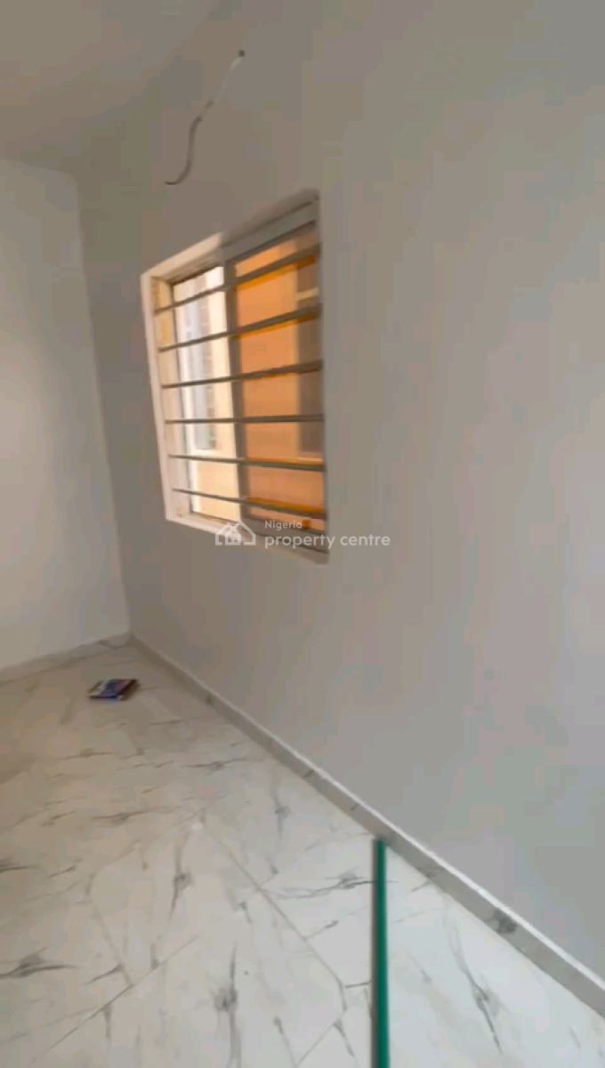 a Partially Furnished and Standard Miniflat, Upstairs, Off Pedro Road, Shomolu, Lagos, Mini Flat (room and Parlour) for Rent