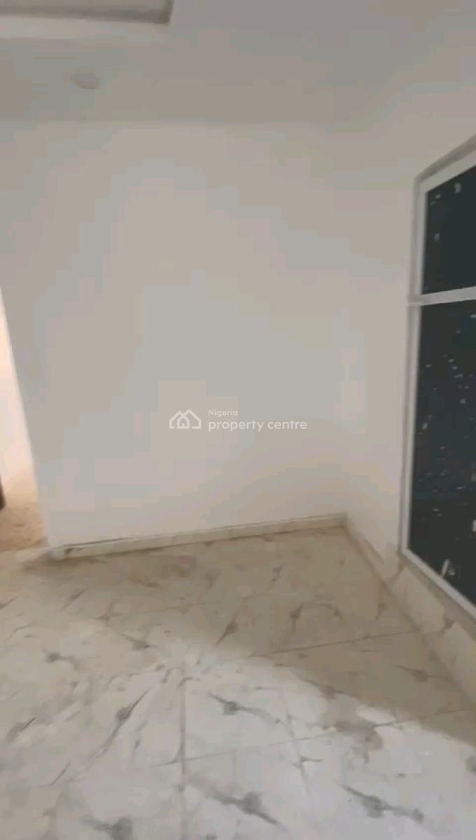 a Partially Furnished and Standard Miniflat, Upstairs, Off Pedro Road, Shomolu, Lagos, Mini Flat (room and Parlour) for Rent