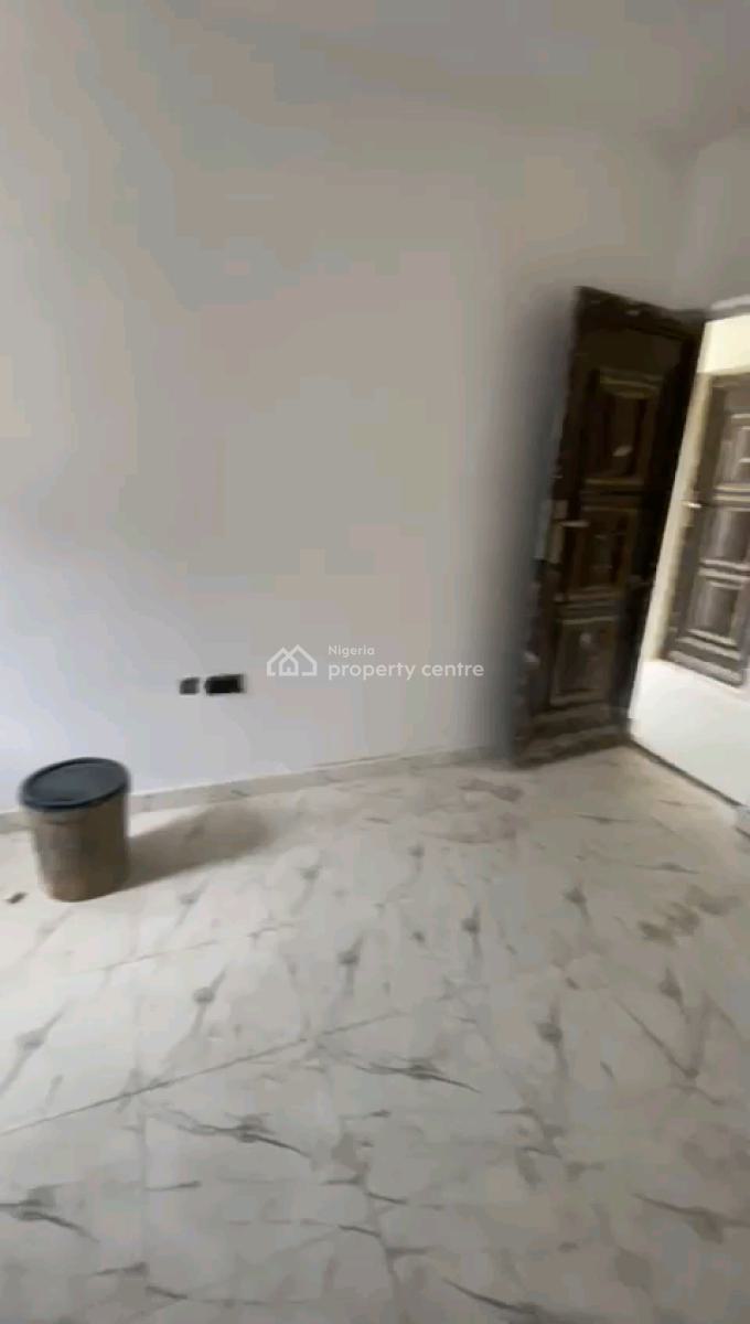 a Partially Furnished and Standard Miniflat, Upstairs, Off Pedro Road, Shomolu, Lagos, Mini Flat (room and Parlour) for Rent