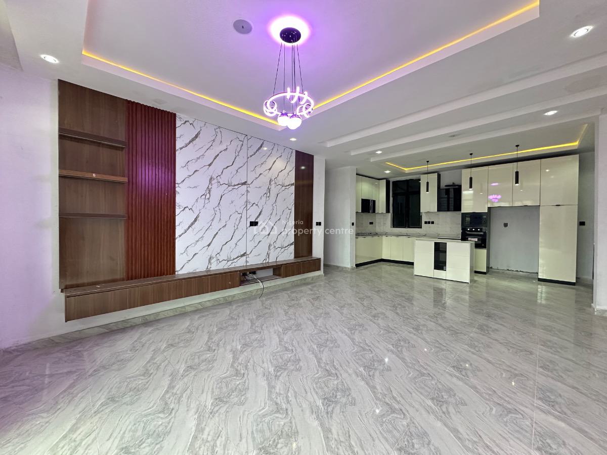 Charming 2 Bedroom Apartment with a Swimming Pool, Gym and Elevator, Chevron Tollgate, Lekki, Lagos, Flat / Apartment for Sale