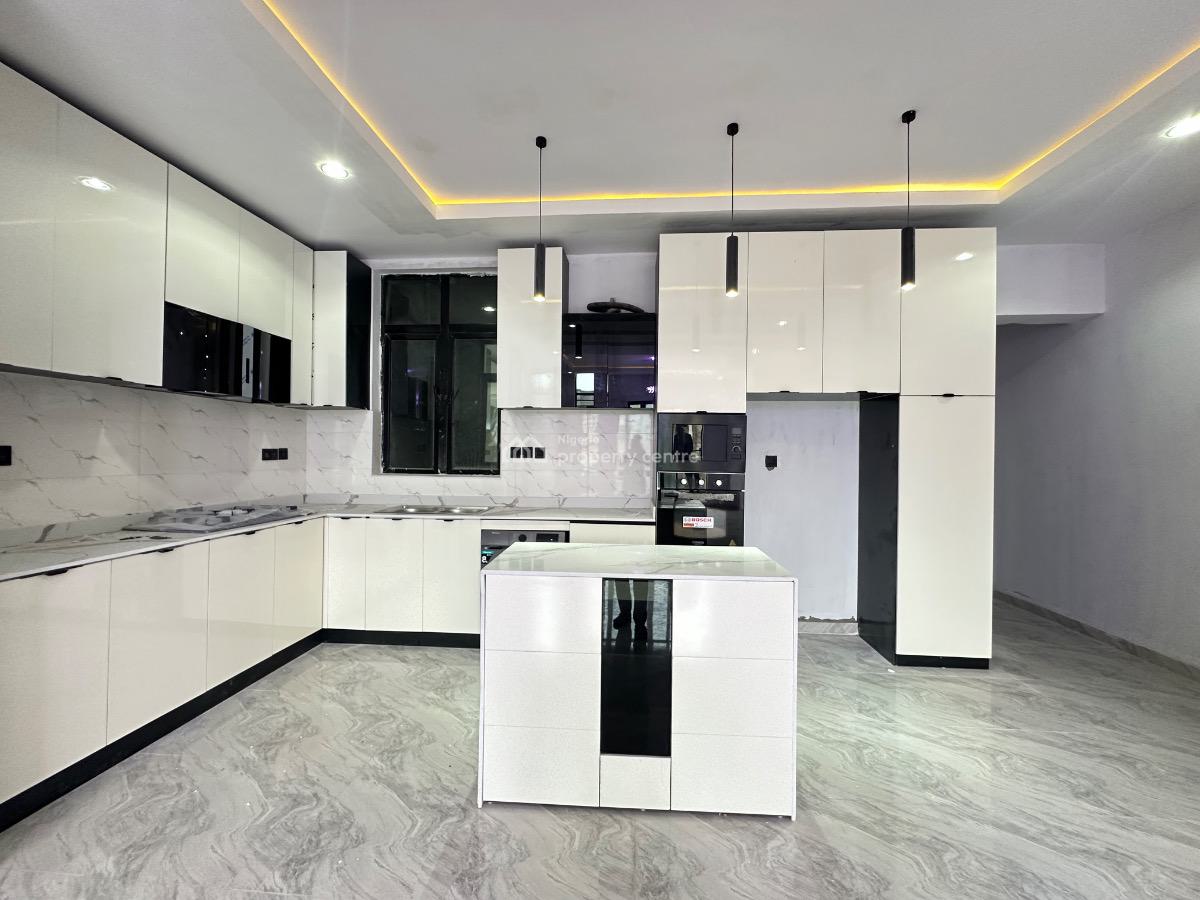 Charming 2 Bedroom Apartment with a Swimming Pool, Gym and Elevator, Chevron Tollgate, Lekki, Lagos, Flat / Apartment for Sale