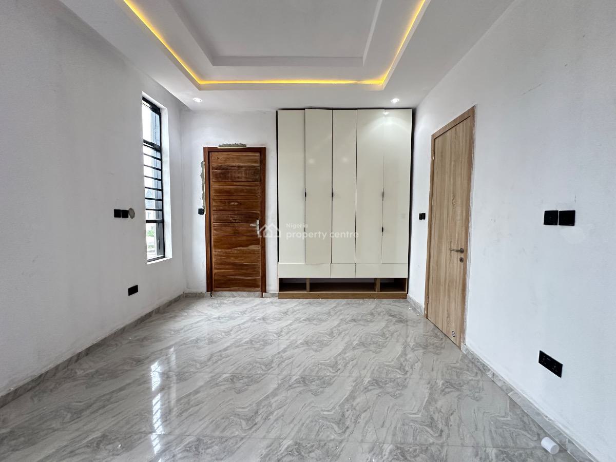 Charming 2 Bedroom Apartment with a Swimming Pool, Gym and Elevator, Chevron Tollgate, Lekki, Lagos, Flat / Apartment for Sale