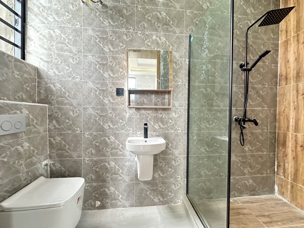 Charming 2 Bedroom Apartment with a Swimming Pool, Gym and Elevator, Chevron Tollgate, Lekki, Lagos, Flat / Apartment for Sale