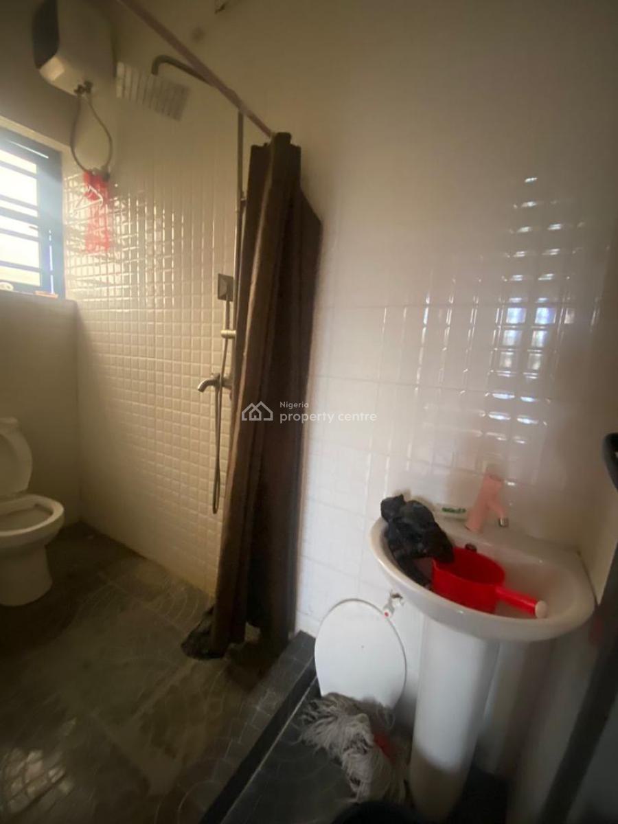 2 Bedrooms and Parlour, Alashela Royal Estate, Ogombo, Ajah, Lagos, Flat / Apartment for Rent