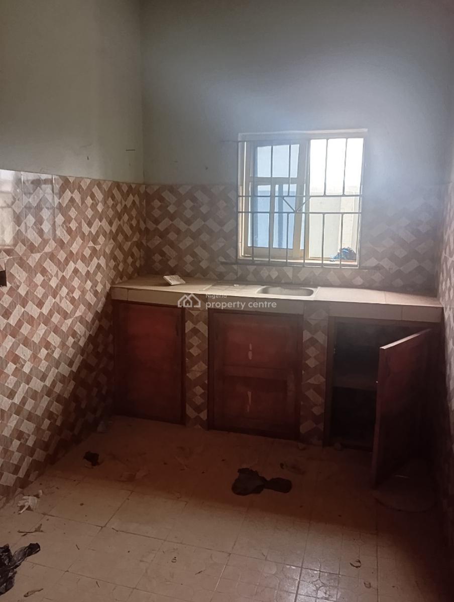 Neat 8 Mini Flats, Nasfat Street, Oga Oloye, Igbogbo, Ikorodu, Lagos, Mini Flat (room and Parlour) for Rent