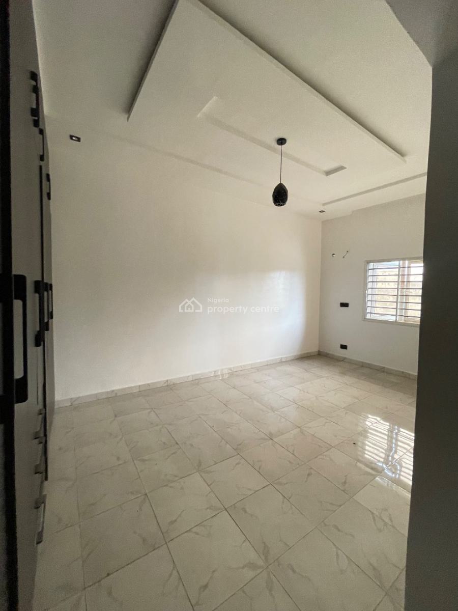Newly Built 3 Bedroom Flat with Bq (ground Floor), Wuye Dakibyu, Wuye, Abuja, Block of Flats for Sale