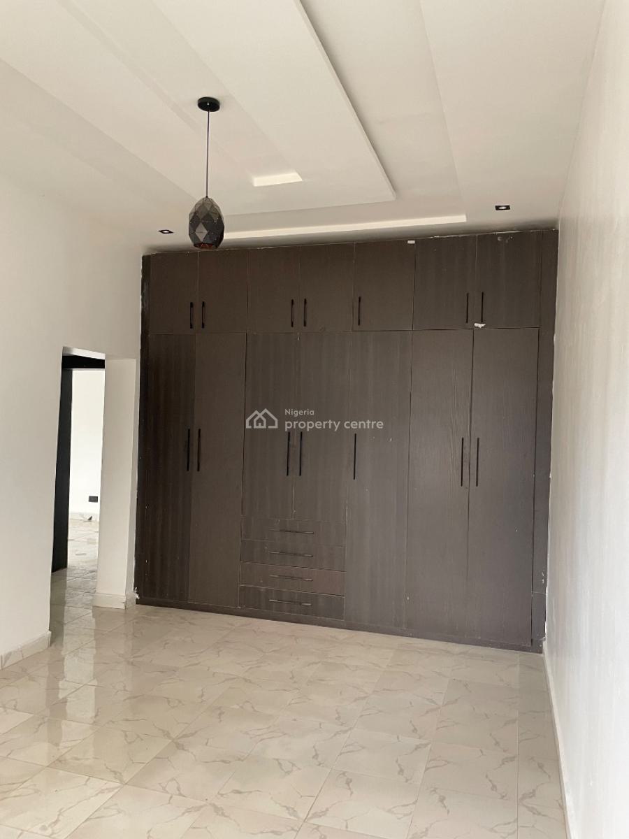 Newly Built 3 Bedroom Flat with Bq (ground Floor), Wuye Dakibyu, Wuye, Abuja, Block of Flats for Sale