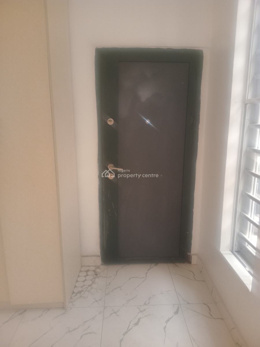 a Luxurious Standard Master Bedroom with Studio Kitchen and Separate Prepaid, Ikota Villa, Lekki, Lagos, Self Contain (single Rooms) for Rent