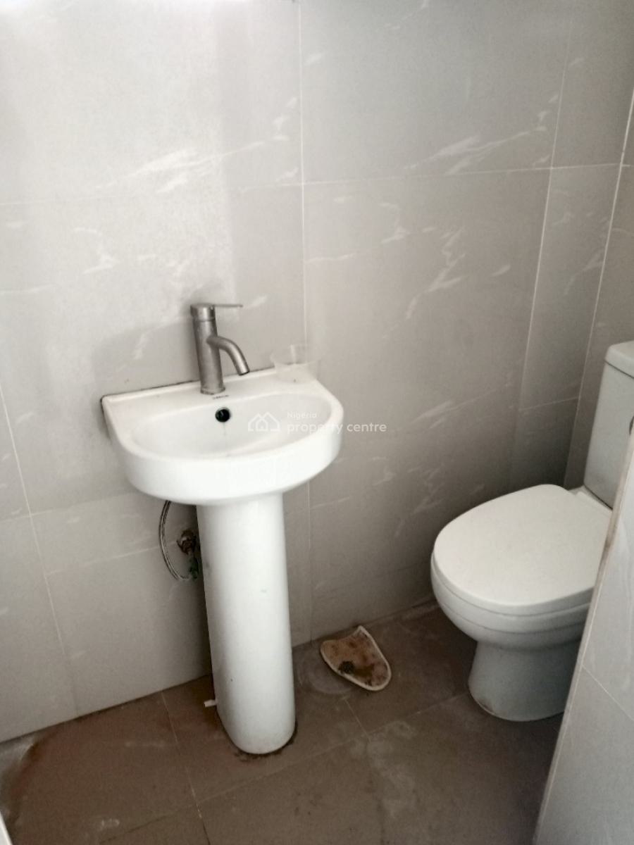Spacious Self-contained Without Not Shared Apartment, Ologolo, Lekki, Lagos, Flat / Apartment for Rent
