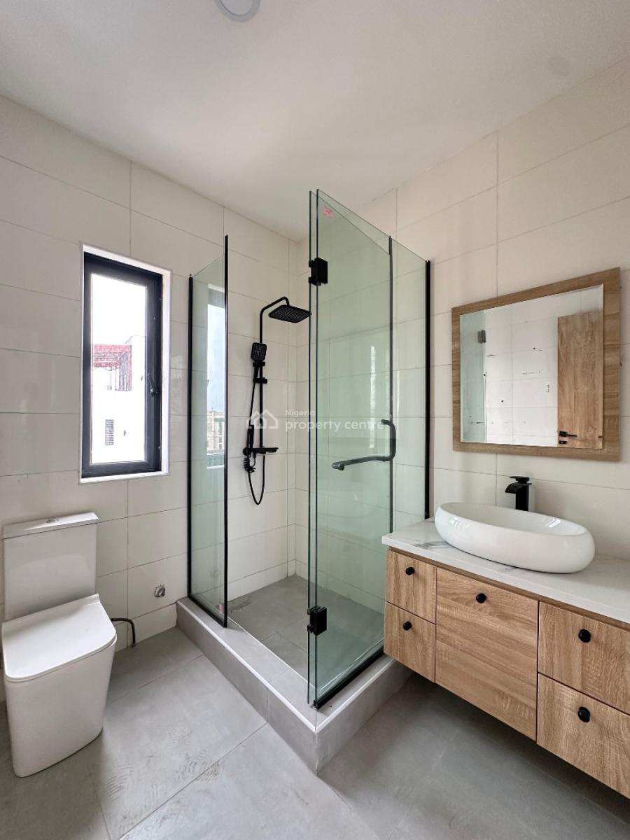 Luxury 2 Bedrooms Apartment with Swimming Pool and Bq, Lekki Phase 1, Lekki, Lagos, Flat / Apartment for Sale