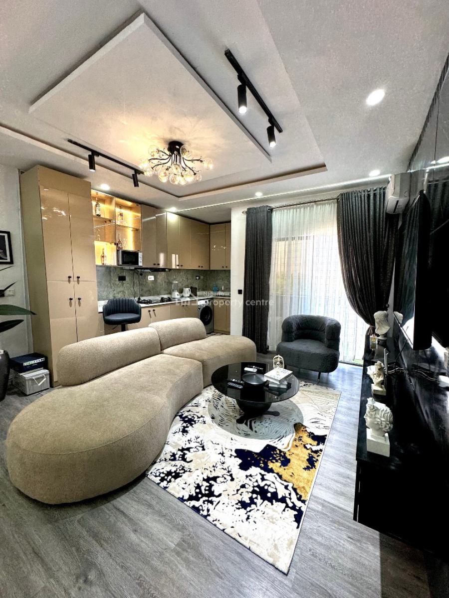 Luxurious One-bedroom Apartment Available for Booking, Lekki Phase 1, Lekki, Lagos, Flat / Apartment Short Let