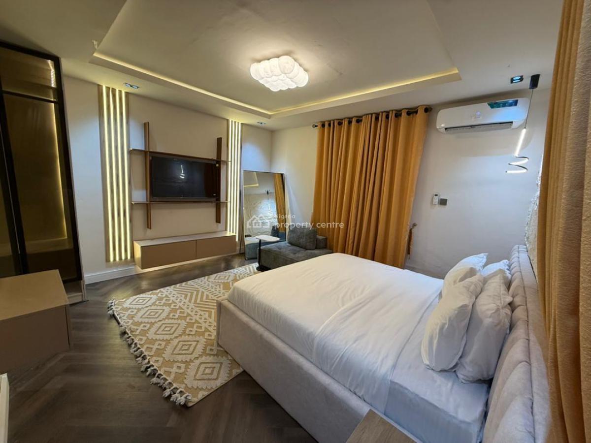 Beautiful and Spacious 2 Bedroom Apartment Available for Bookings!!!, Lekki Phase 1, Lekki, Lagos, Flat / Apartment Short Let