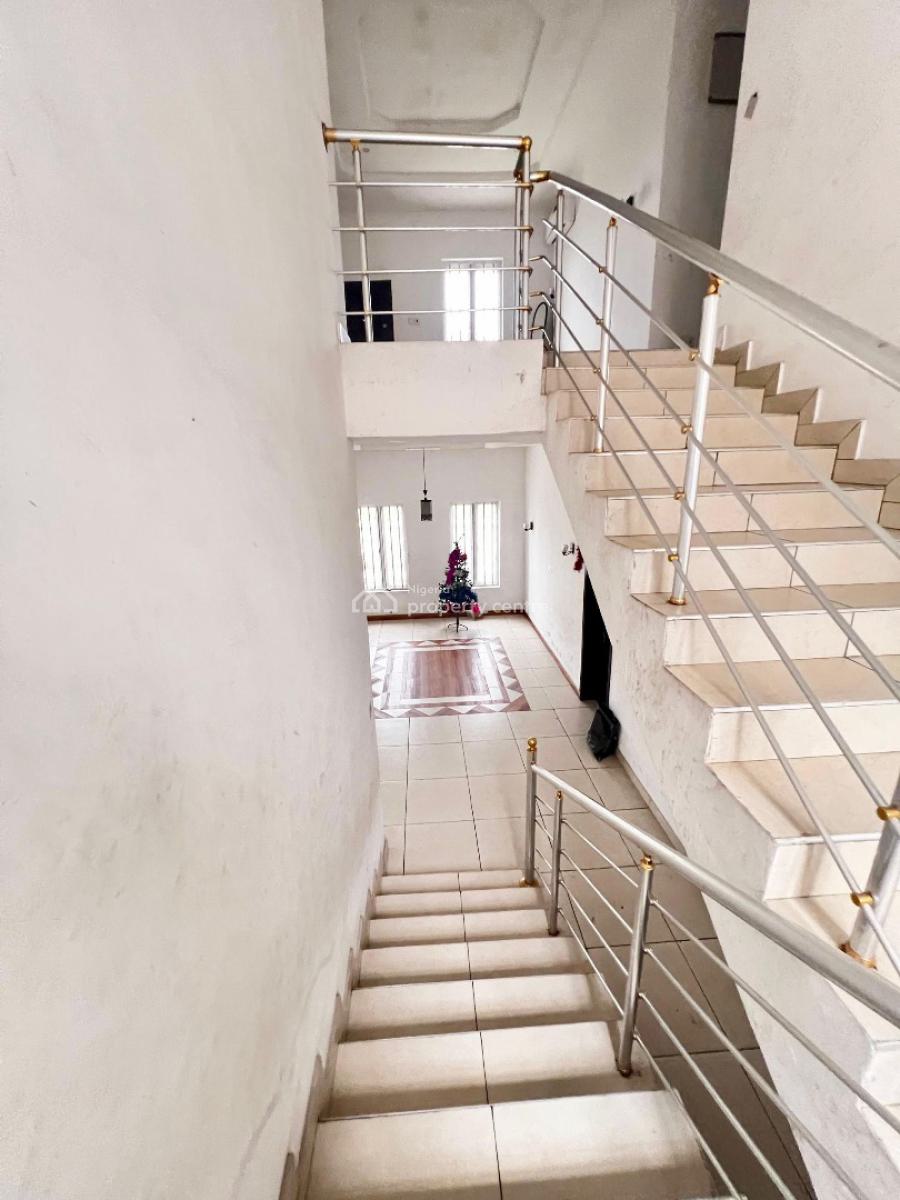 Prestigious 5-bedroom Luxury Home with Pool, Porch & Bq in High-value, Royal Gardens Estate, Ajah, Lagos, Detached Duplex for Sale