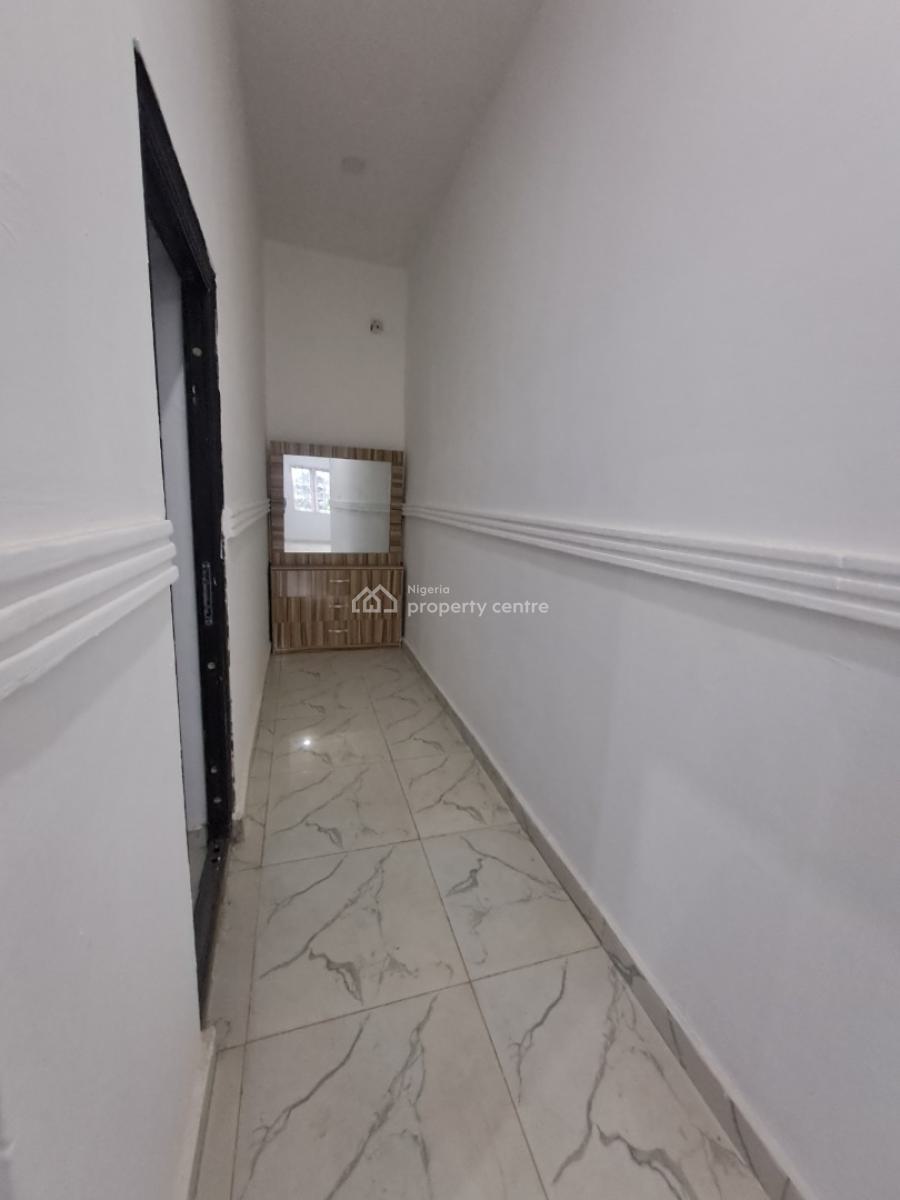 Well Finished 2 Bedroom Flat, Kaura, Abuja, Flat / Apartment for Rent