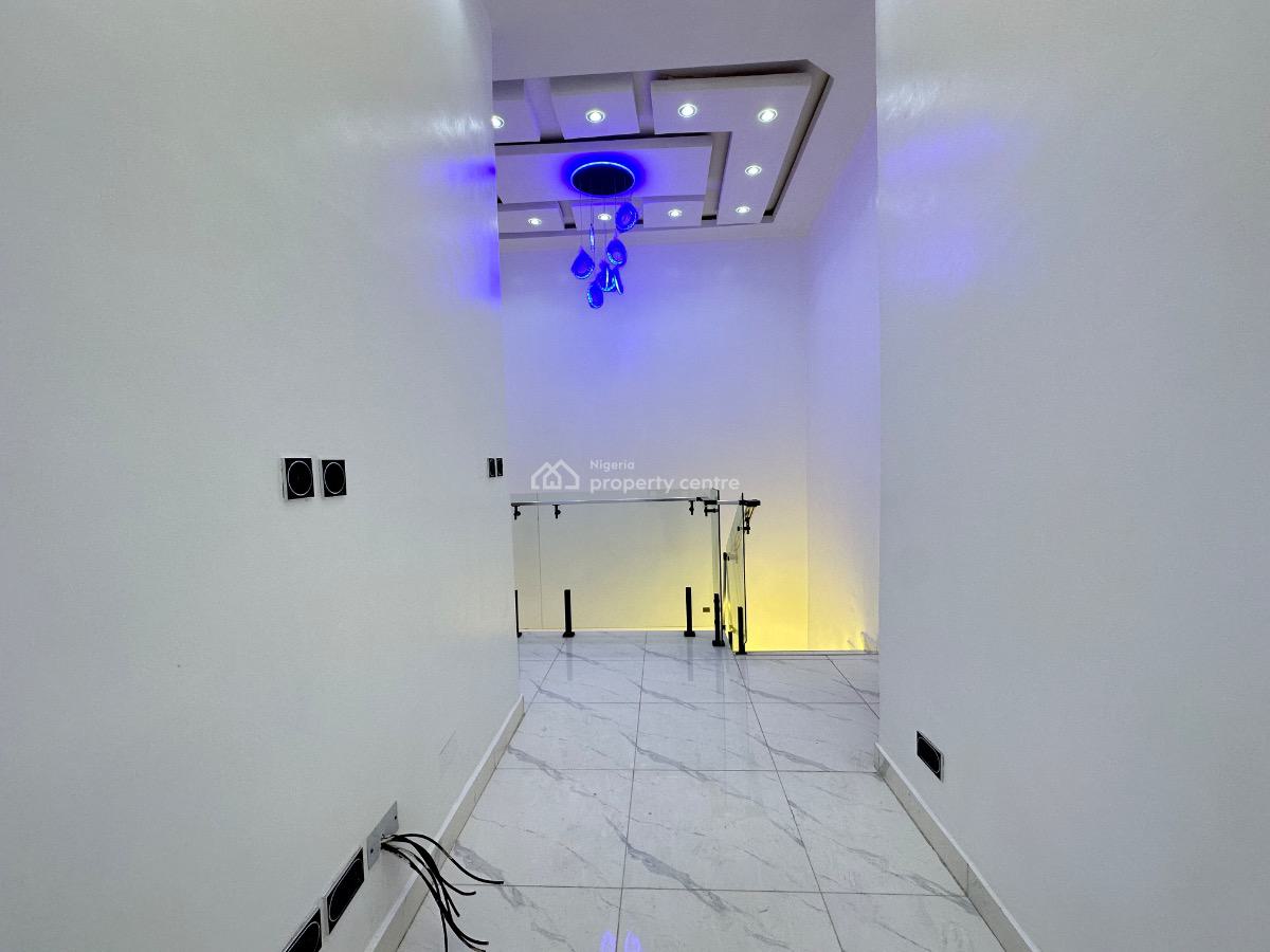Lovely 4 Bedroom Semi-detached Duplex, Chevron Tollgate, Lekki, Lagos, Semi-detached Duplex for Sale