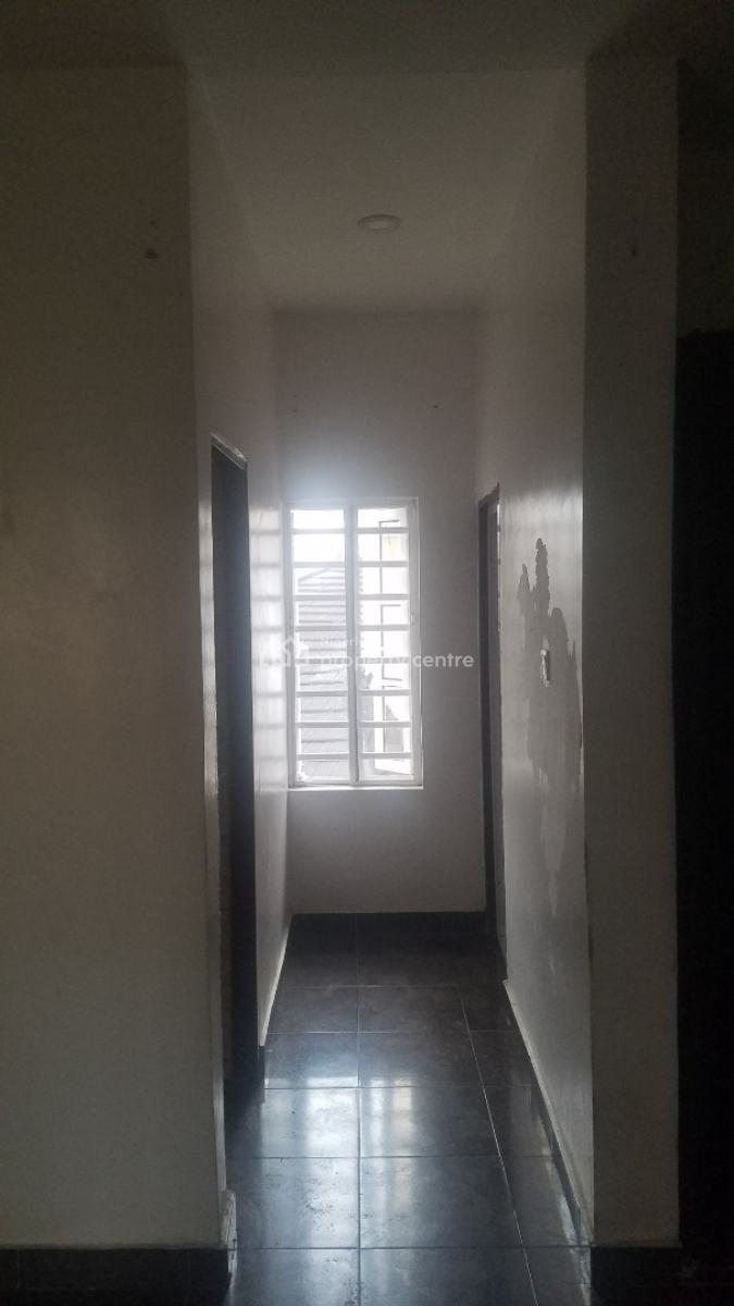 Roomself Contain Upstairs Video Available, Westwood Estate, Badore, Ajah, Lagos, Self Contain (single Rooms) for Rent
