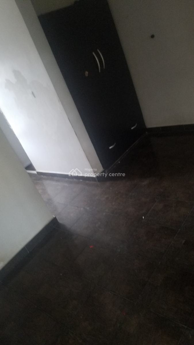 Roomself Contain Upstairs Video Available, Westwood Estate, Badore, Ajah, Lagos, Self Contain (single Rooms) for Rent