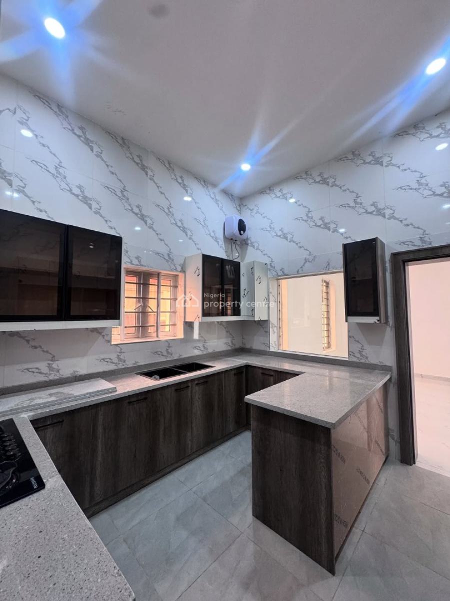 Well Built Spacious 3 Bedroom Detached Bungalow with 2 Rooms Bq, Efab Queens Estate Gwarinpa Extention, Gwarinpa, Abuja, Detached Bungalow for Rent
