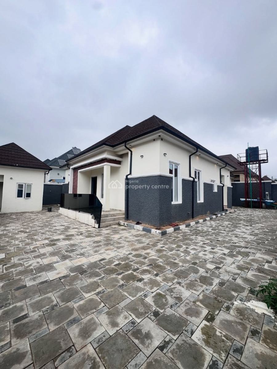 Well Built Spacious 3 Bedroom Detached Bungalow with 2 Rooms Bq, Efab Queens Estate Gwarinpa Extention, Gwarinpa, Abuja, Detached Bungalow for Rent