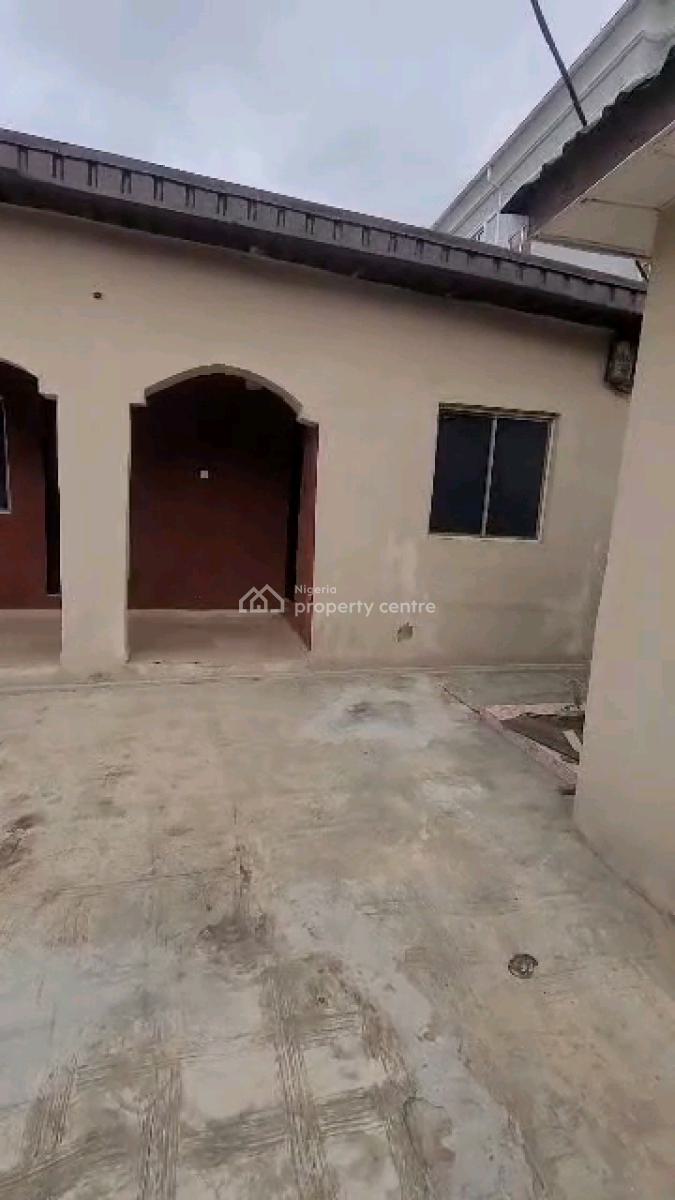 Relatively New Mini Flat Bungalow in a Lovely Environment Good Road, Ifelodun Street, Off Diya Road, Gbagada, Lagos, Mini Flat (room and Parlour) for Rent