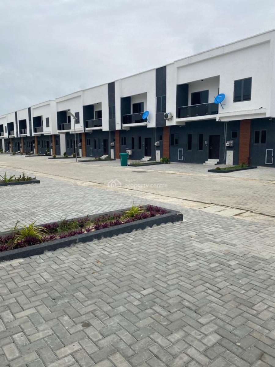Luxury 3 Bedroom Terrace, Sangotedo, Ajah, Lagos, Terraced Duplex for Sale