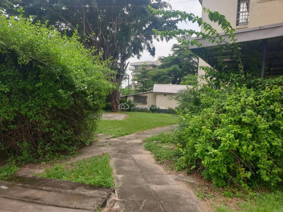 3,800sqm² Corner-piece Property, Ikoyi, Lagos, Land for Sale