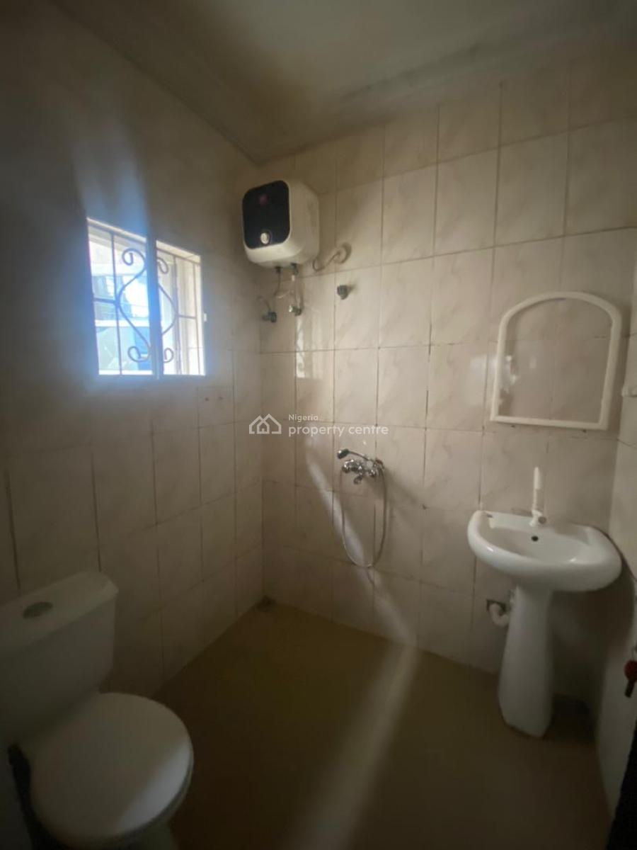 2 Bedrooms and Parlour, Peace Land Estate, Ogombo, Ajah, Lagos, Flat / Apartment for Rent