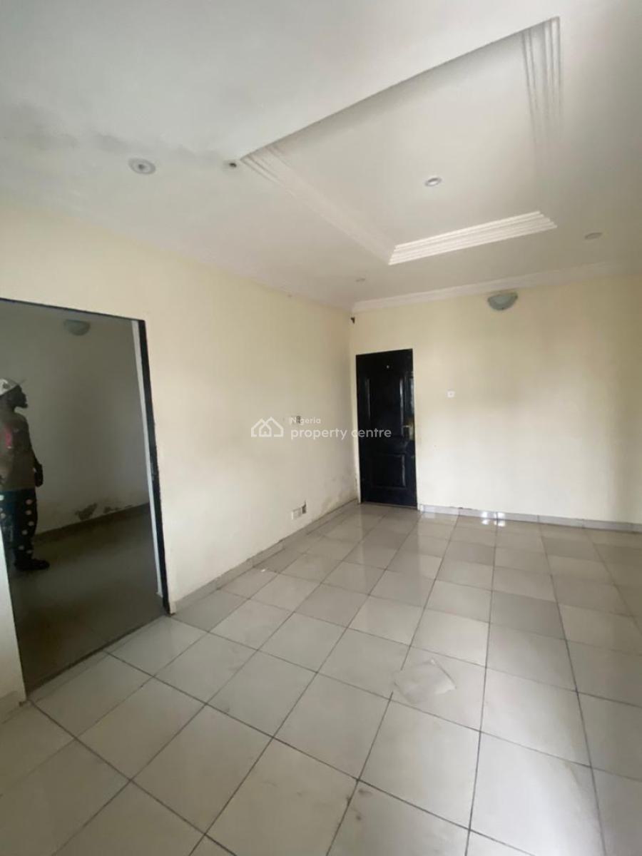 Affordable Room and Palour (upstairs), Peace Land Axis, Ogombo, Ajah, Lagos, Mini Flat (room and Parlour) for Rent