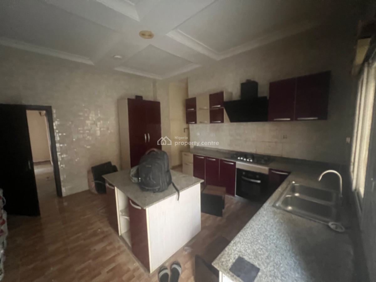 Self Compound Spacious 5 Bedroom Fully Detached Duplex with Bq, Ikota, Lekki, Lagos, Detached Duplex for Rent