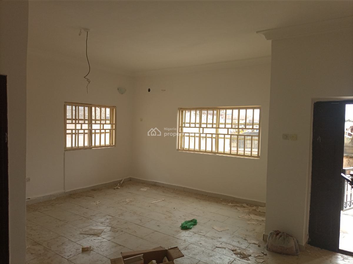 Spacious Room and Parlour(onebedroom), 3rd Avenue, Gwarinpa, Abuja, Mini Flat (room and Parlour) for Rent