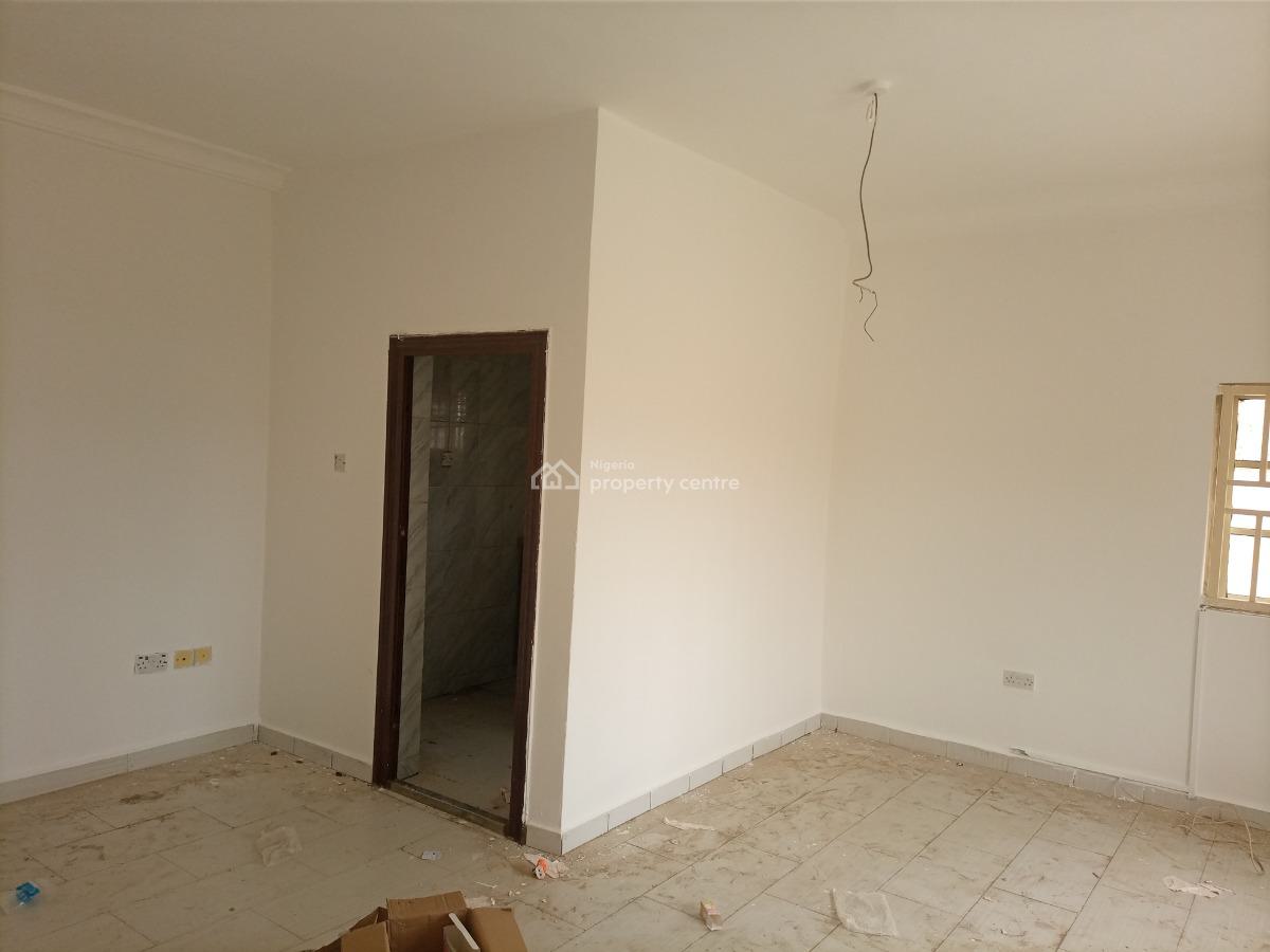 Spacious Room and Parlour(onebedroom), 3rd Avenue, Gwarinpa, Abuja, Mini Flat (room and Parlour) for Rent